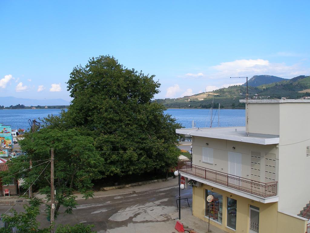 Anastasia - Efthimios Apartments Agios Konstantinos  Экстерьер фото